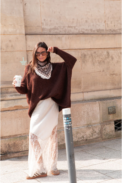 JILL Chocolat - Pull Oversize