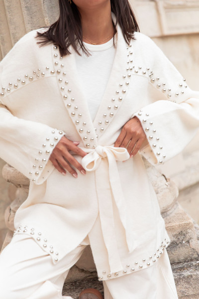 LOUANA Écru - Gilet Clouté