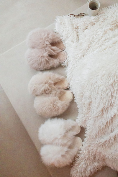 SULLY Blancs - Chaussons Fluffy